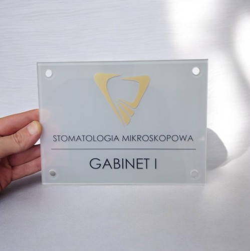 tabliczka plexi z nadrukiem uv.jpg